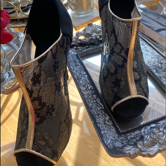 Open toe Ankle booties - Picture 3 of 6